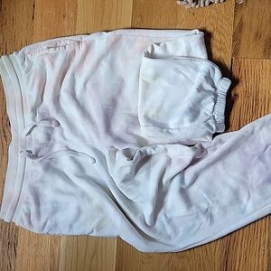 Alternativ Pastel tie-dye sweats